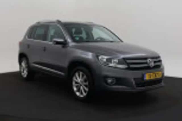 Volkswagen Tiguan (2012) thumbnail 28