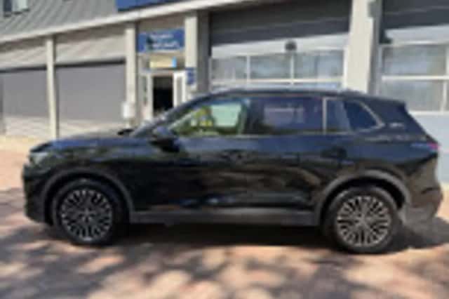 Volkswagen Tiguan (2025) thumbnail 101