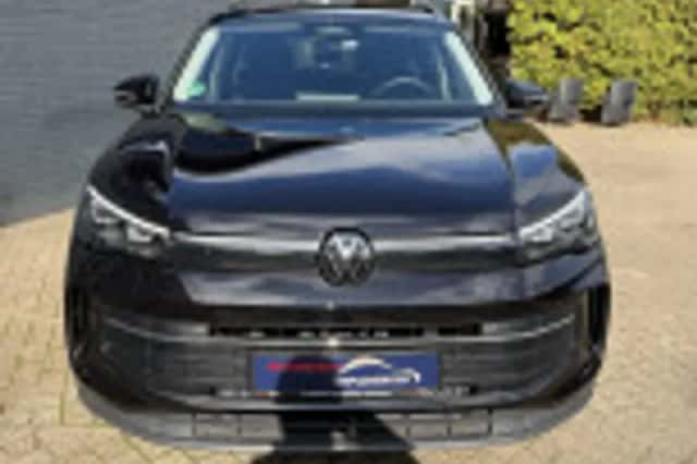 Volkswagen Tiguan (2025) thumbnail 105