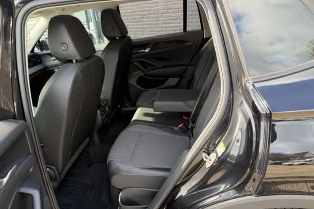 Volkswagen Tiguan (2025) thumbnail 14