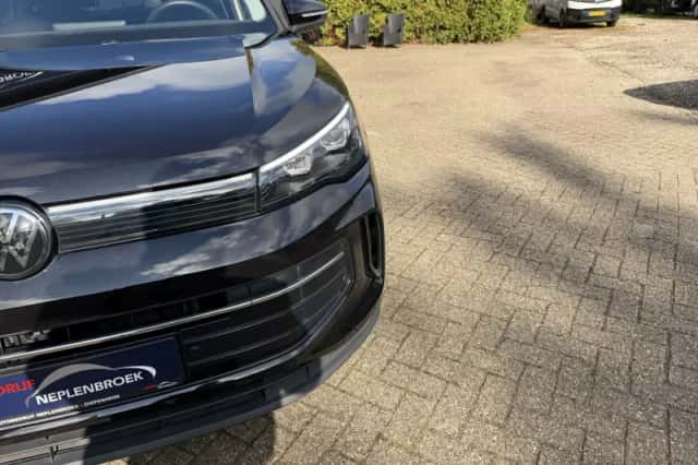 Volkswagen Tiguan (2025) thumbnail 222