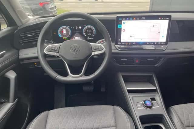 Volkswagen Tiguan (2025) thumbnail 25
