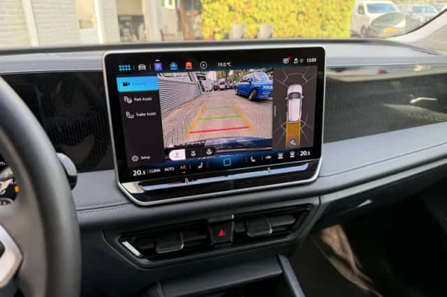 Volkswagen Tiguan (2025) thumbnail 252