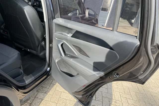 Volkswagen Tiguan (2025) thumbnail 255