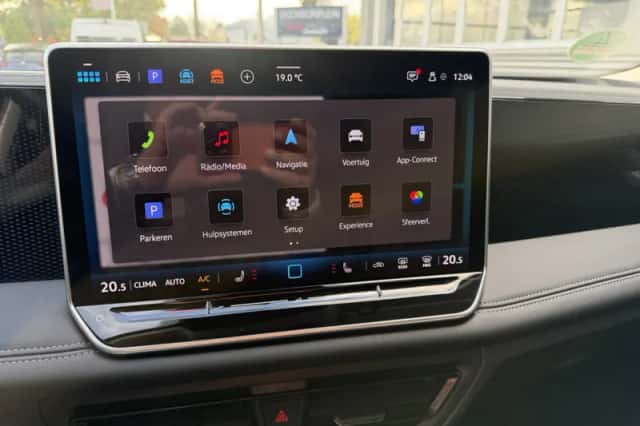 Volkswagen Tiguan (2025) thumbnail 48