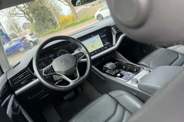 Volkswagen Touareg (2021) thumbnail 51