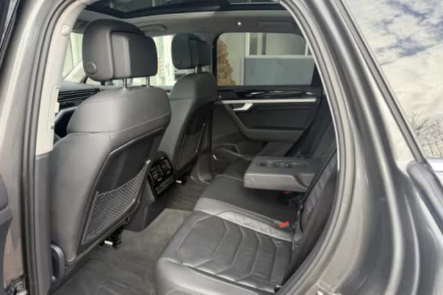 Volkswagen Touareg (2021) thumbnail 54