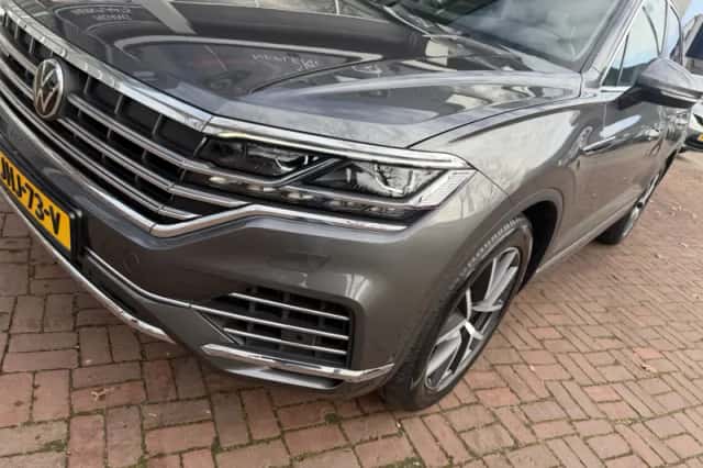 Volkswagen Touareg (2021) thumbnail 65