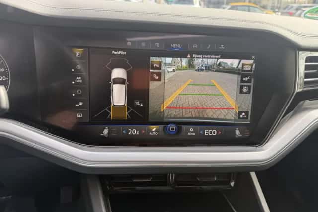 Volkswagen Touareg (2021) thumbnail 70