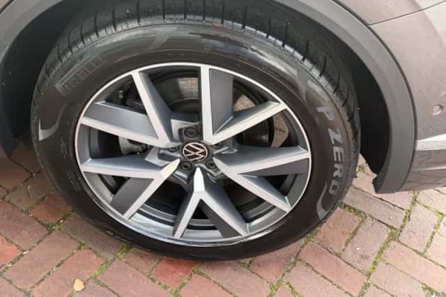 Volkswagen Touareg (2021) thumbnail 91