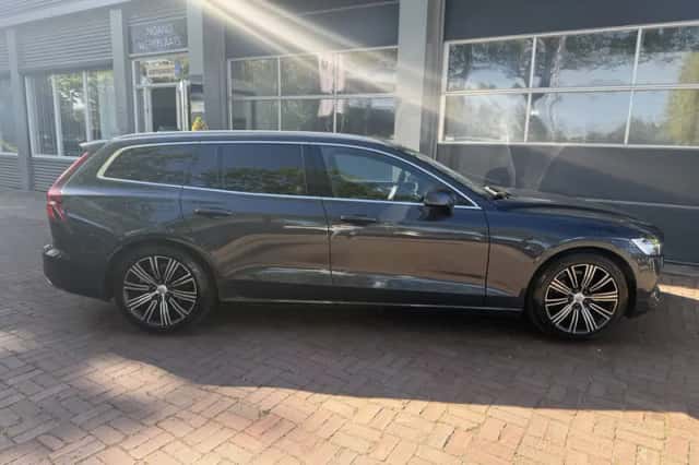 Volvo V60 (2019) thumbnail 4