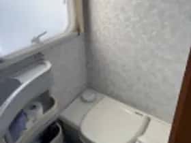 Adria Caravan (2012) thumbnail 7