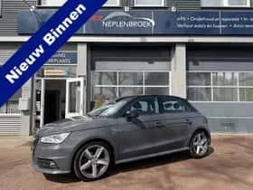 Audi A1 (2017) thumbnail 2