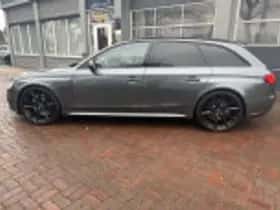 Audi A4 (2013) thumbnail 106