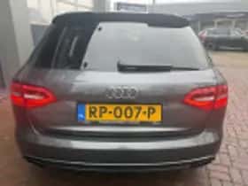 Audi A4 (2013) thumbnail 187