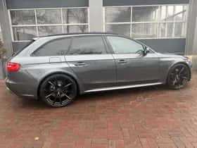 Audi A4 (2013) thumbnail 3