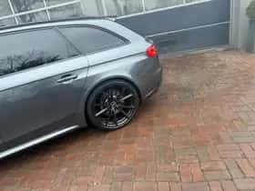 Audi A4 (2013) thumbnail 32
