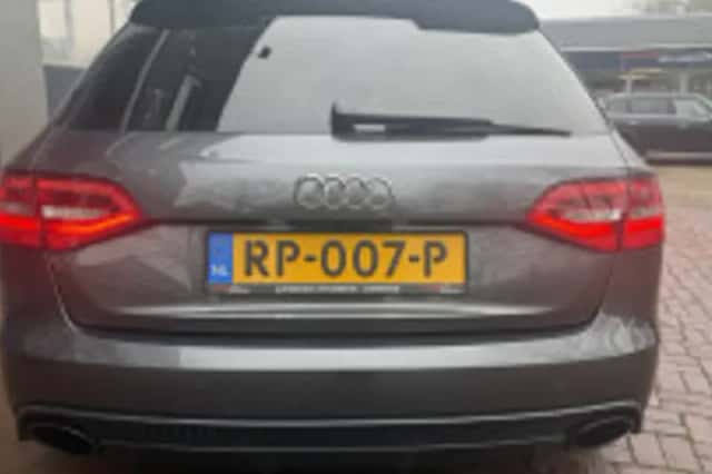 Audi A4 (2013) thumbnail 5