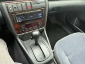 Audi A4 (1997) thumbnail 40