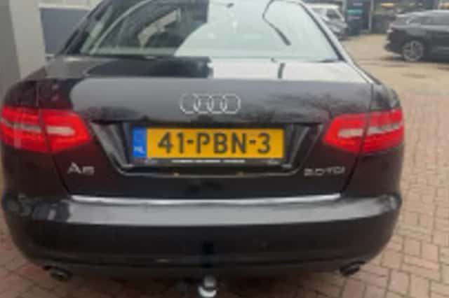 Audi A6 (2011) thumbnail 5
