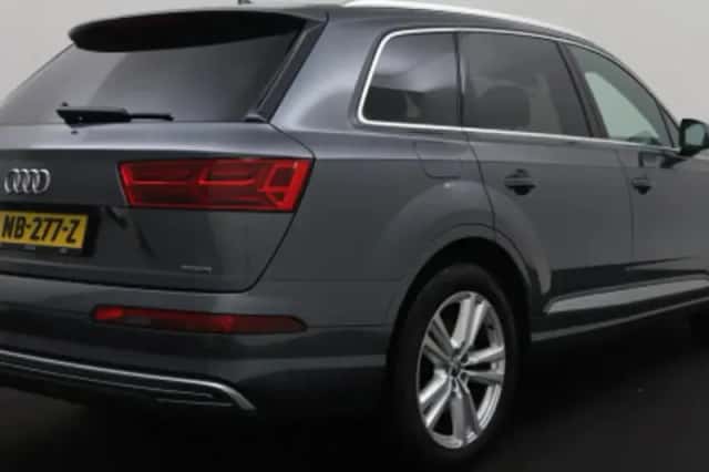 Audi Q7 (2016) thumbnail 3