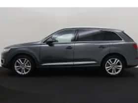 Audi Q7 (2016) thumbnail 6