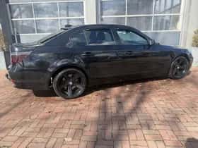 BMW 5-Serie (2007) thumbnail 3