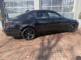 BMW 5-Serie (2007) thumbnail 9