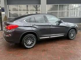 BMW X4 (2015) thumbnail 3