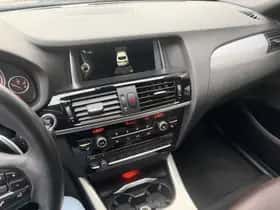 BMW X4 (2015) thumbnail 36