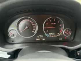 BMW X4 (2015) thumbnail 95