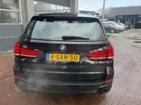 BMW X5 (2013) thumbnail 12