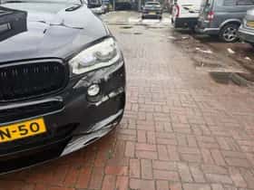 BMW X5 (2013) thumbnail 42