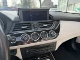 BMW Z4 (2009) thumbnail 143