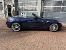 BMW Z4 (2009) thumbnail 5