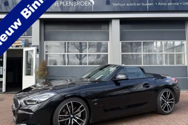 BMW Z4 (2022) thumbnail 2