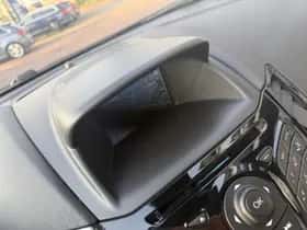 Ford Fiesta (2014) thumbnail 27