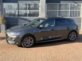 Ford Focus (2022) thumbnail 30