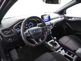 Ford Focus (2022) thumbnail 37