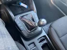 Ford Focus (2022) thumbnail 54