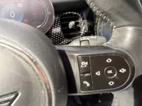 MINI Cabrio (2021) thumbnail 73