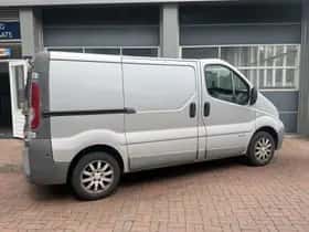 Nissan Primastar (2013) thumbnail 3