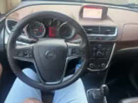 Opel Mokka (2016) thumbnail 95