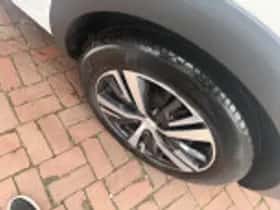 Peugeot 3008 (2020) thumbnail 102