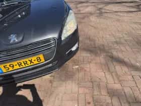 Peugeot 508 (2011) thumbnail 18