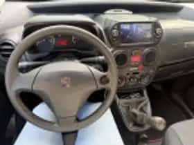 Peugeot Bipper (2013) thumbnail 57