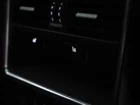 Porsche Cayenne (2020) thumbnail 43