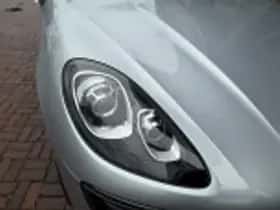 Porsche Macan (2017) thumbnail 200