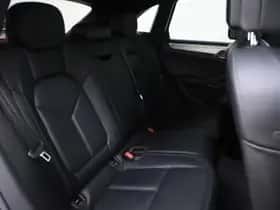 Porsche Macan (2017) thumbnail 27