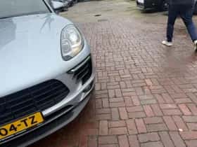 Porsche Macan (2017) thumbnail 95